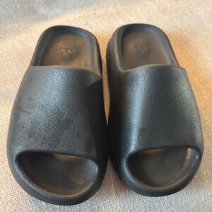 Yeezy Black Slide Sandals